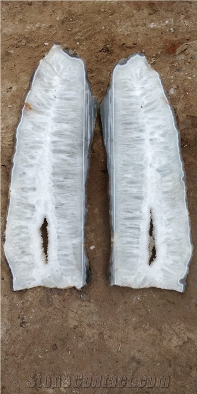 Natural Antique Agate Slices in Wholesale - India