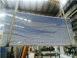 Azul Macaubas Blue