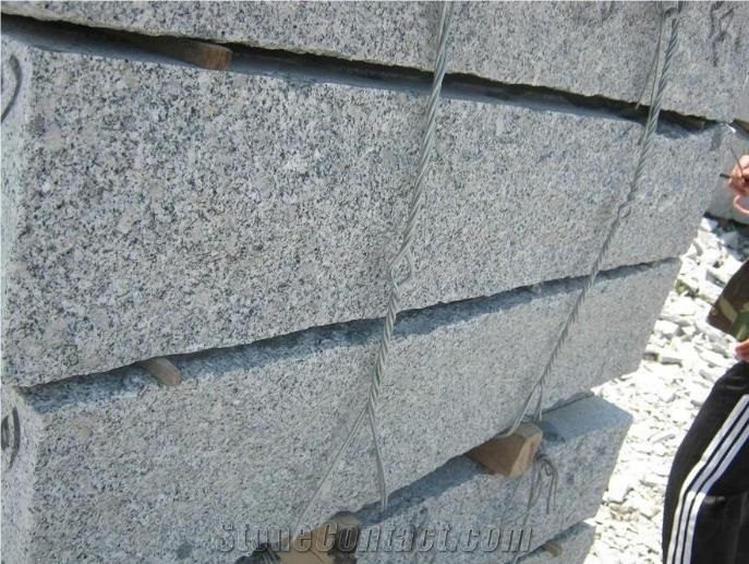 China Honed Grey Sesame Granite Slab and Tile
