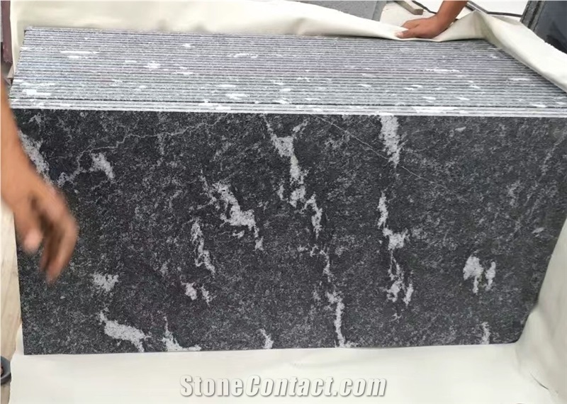 China Via Lactea Black Granite Slabs Flooring Tile