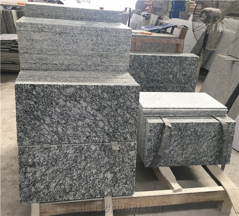Spray Grey Flower Granite Slabs Wall Flooring Tile