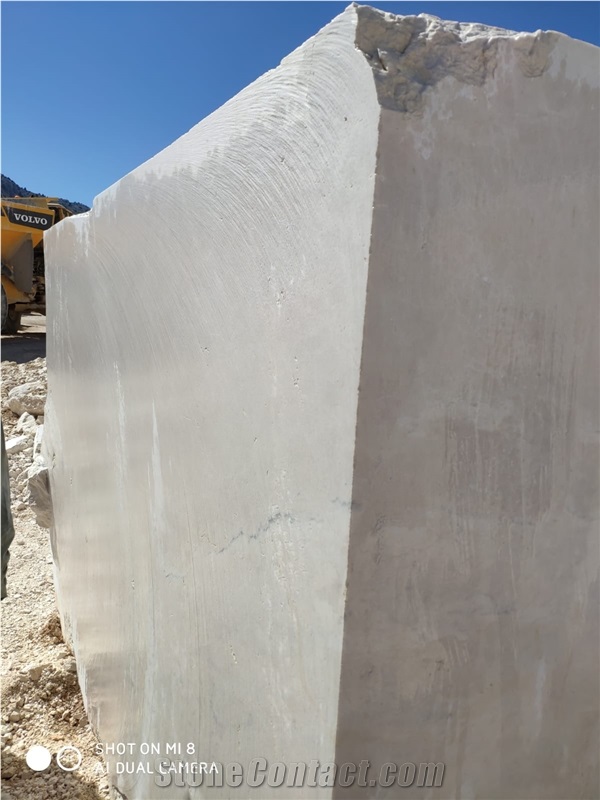 Burdur Beige Marble Blocks