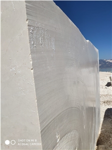 Burdur Beige Marble Blocks