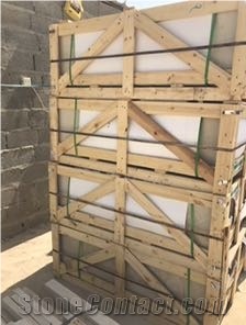 Desert White Limestone Slabs & Tiles