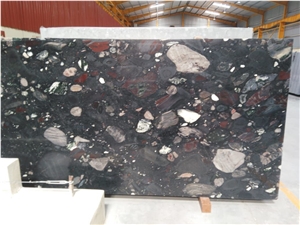 Granite Tiles & Slabs