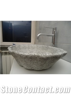 Conchiglia Wash Basin in Serizzo Antigorio Honed Diamante