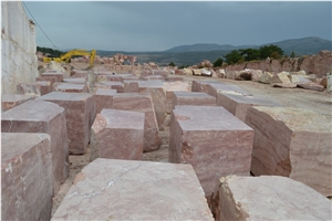 Kutahya Red Travertine Blocks, Turkish Red Travertine