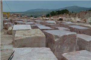 Kutahya Red Travertine Blocks, Turkish Red Travertine