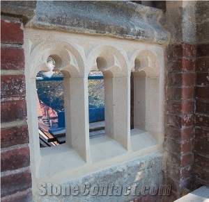 Cleaning and Restoring Damaged Stone