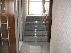 Staircase with Granito Blanco Castelo Polished