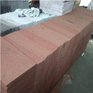 Candi Merah Dan Hitam