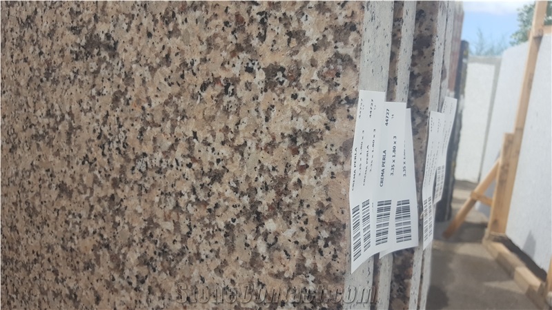Crema Terra Granite-Crema Caramel-Crema Perla Granite Slabs
