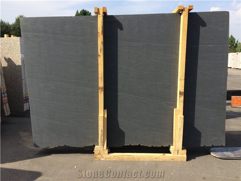 Virginia Mist Granite Slabs