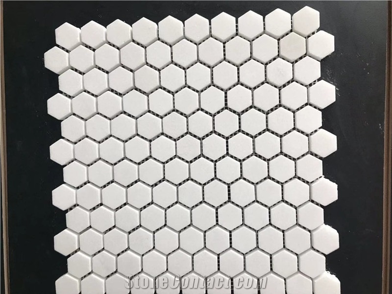 Crystal White Mosaic Flooring for Bathroom