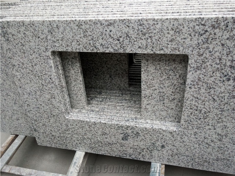 G655 Hazel White China Granite Vanity Bath Tops