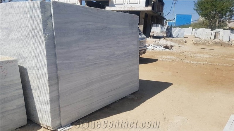 Aarna White Marble Slabs & Tiles