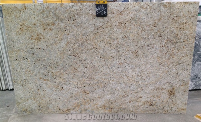 Colonial Gold Granite Slabs
