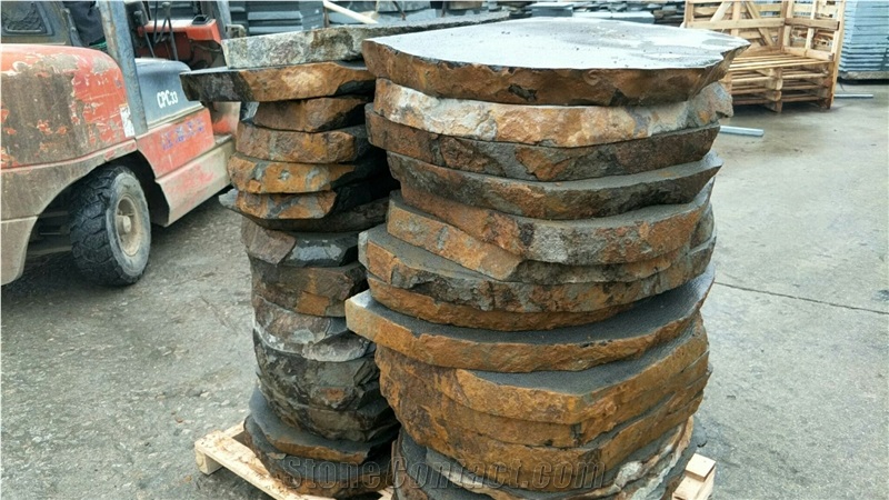 Fargo Black Basalt Stepping Stone