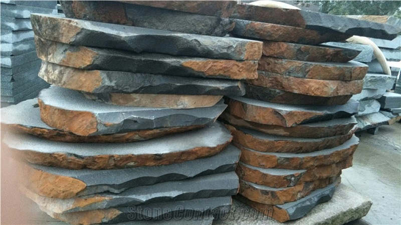 Fargo Black Basalt Stepping Stone