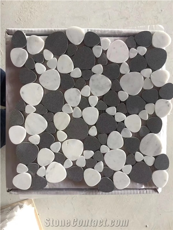 White Marble and Black Basal Mosaic Tile