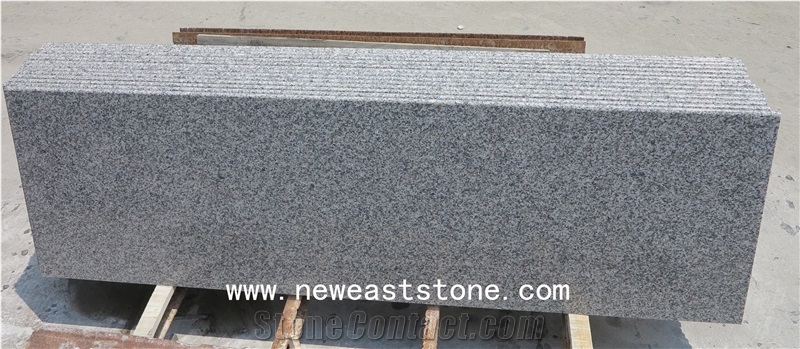 China Cheap White Granite Vanity Countertop Slabs