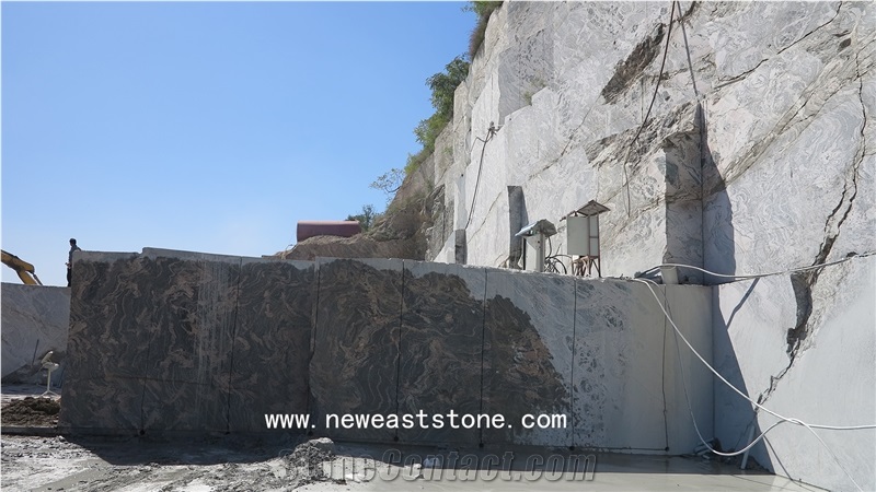New Juparana Red Multicolor Red Granite Blocks
