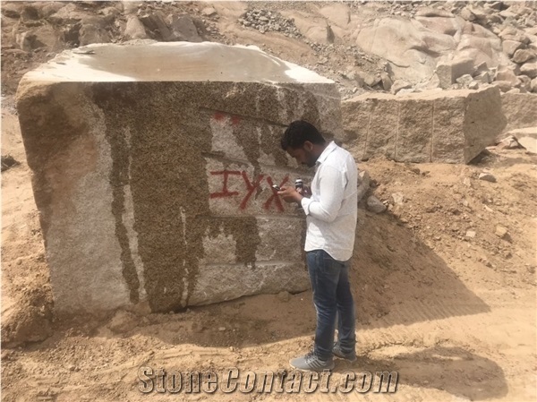 Rose Gold Granite Block, India Gold Granite