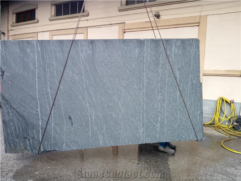 Pietra Del Cardoso Slabs