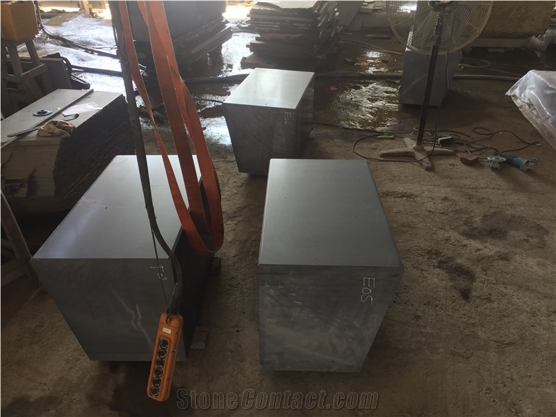 Black Basalt Honed Bench Sitting Wall