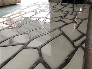 Wooden Vein White Base Crystallized Onyx Stone