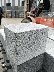 G602 Gray Granite Kerbstone, Bushhammered Palisade