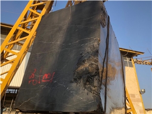 Spider Black Marble Blocks