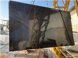 Spider Black Marble Blocks