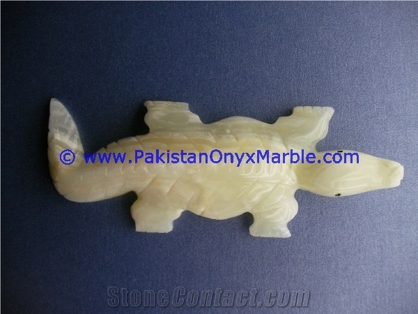 Onyx Crocodile Alligator Animal Artifacts
