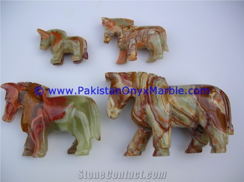 Onyx Horse Statue Figurine Sculpture