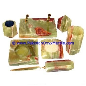 Onyx Office Accessories Set