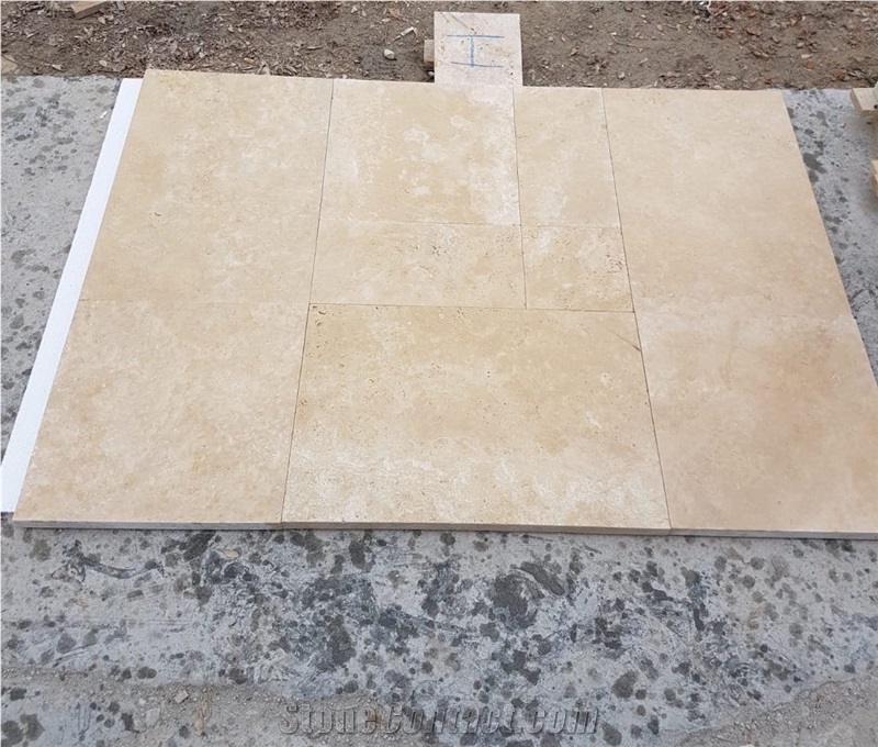 Ivory Travertine Tumbled French Pattern Set