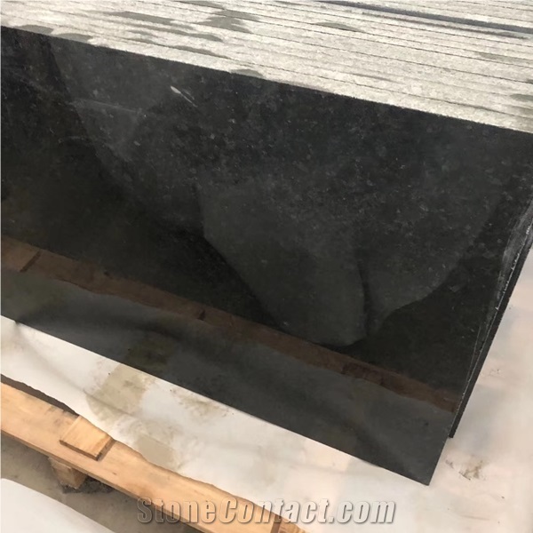 Gramangola Black Granite