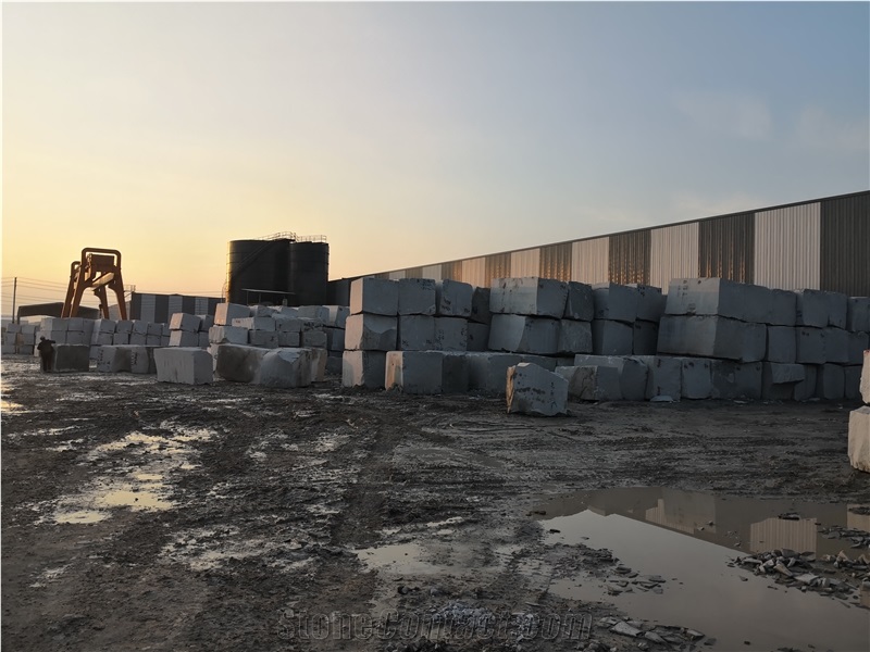 Polished G623 Granite Tiles and Slabs