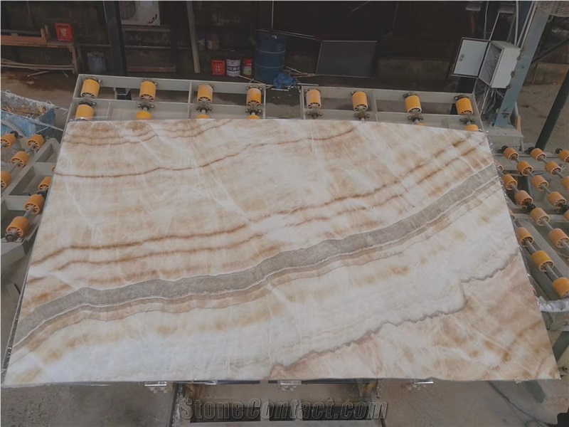 Ivory Onyx Corridor Wall Tiles&Slabs for Hotel Jen