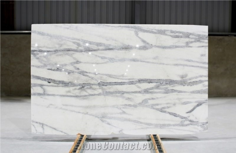 Sparkling Calacatta Marble Slabs