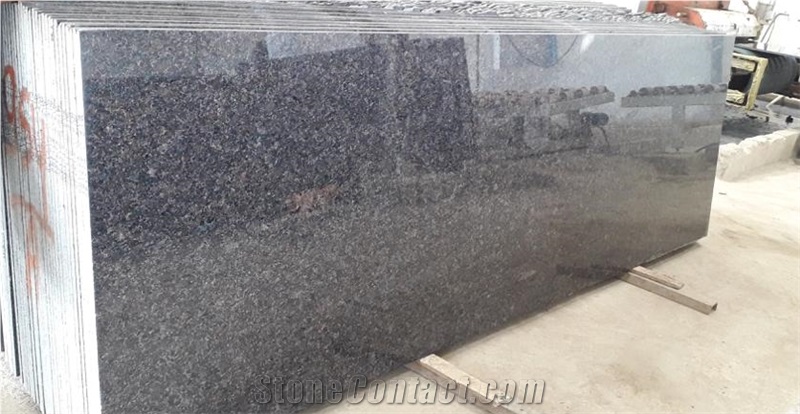Tan Brown Granite Tiles and Slabs