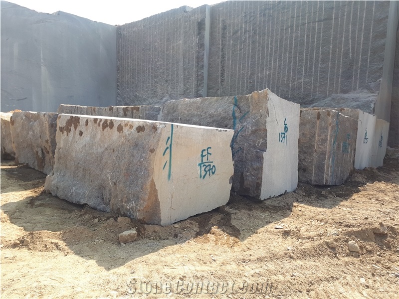 Tan Brown-Pit-2, Tan Brown Granite Block