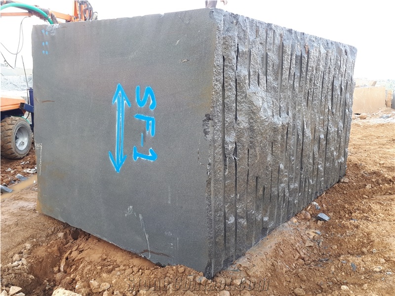 Tony Black Granite Block,App Black Granite Blocks