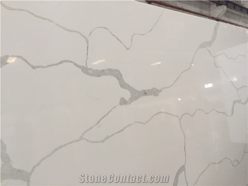 Calacatta E Quartz Stone Slab