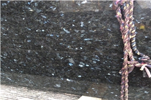 Emerald Pearl Black Granite Slabs Emerald Pearl Black Granite Slabs