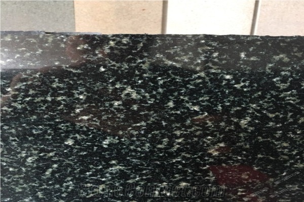 Lndia Green Granite Slabs