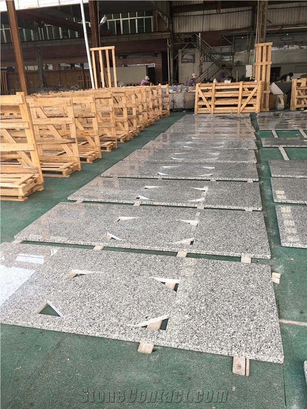 Swan White Granite Kitchen Countertops