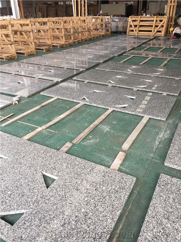 Swan White Granite Kitchen Countertops