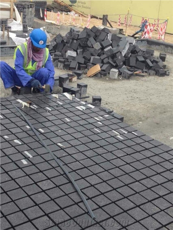 G778 Black Basalt Cubes